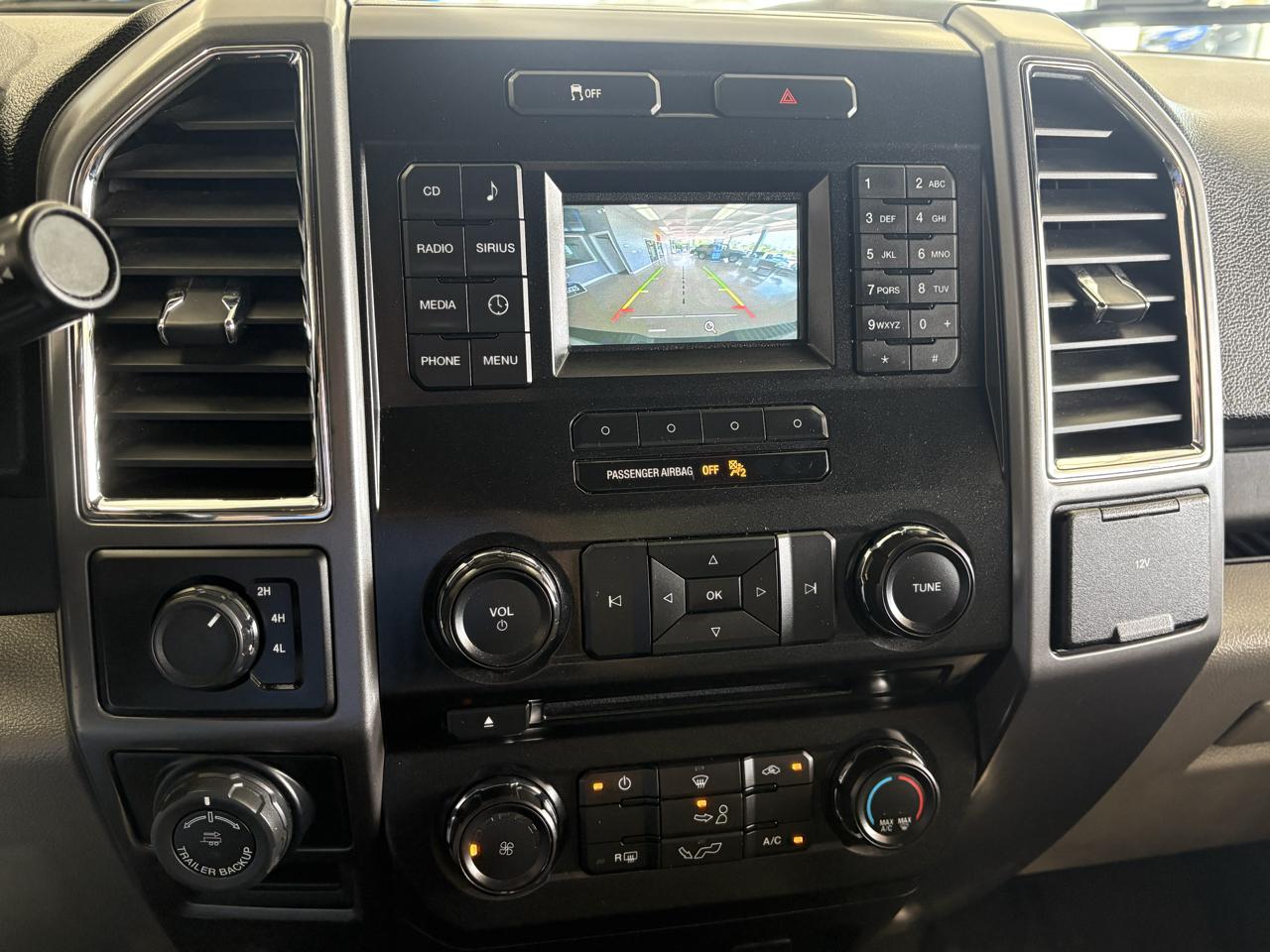 Ford F-150 4WD SuperCrew 145" XLT 2016