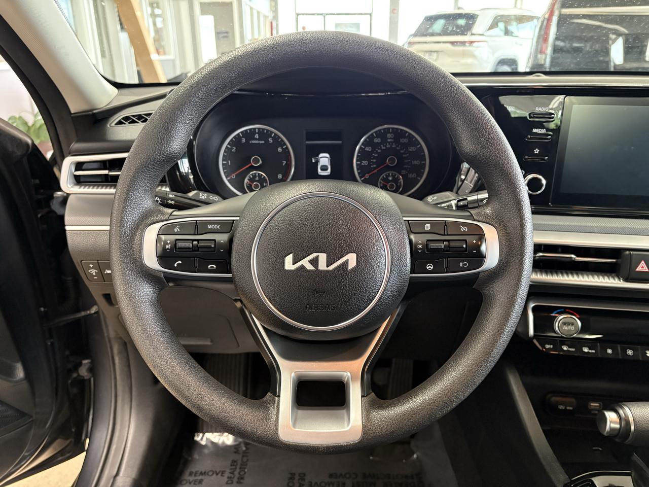 Kia K5 LXS Auto FWD 2024