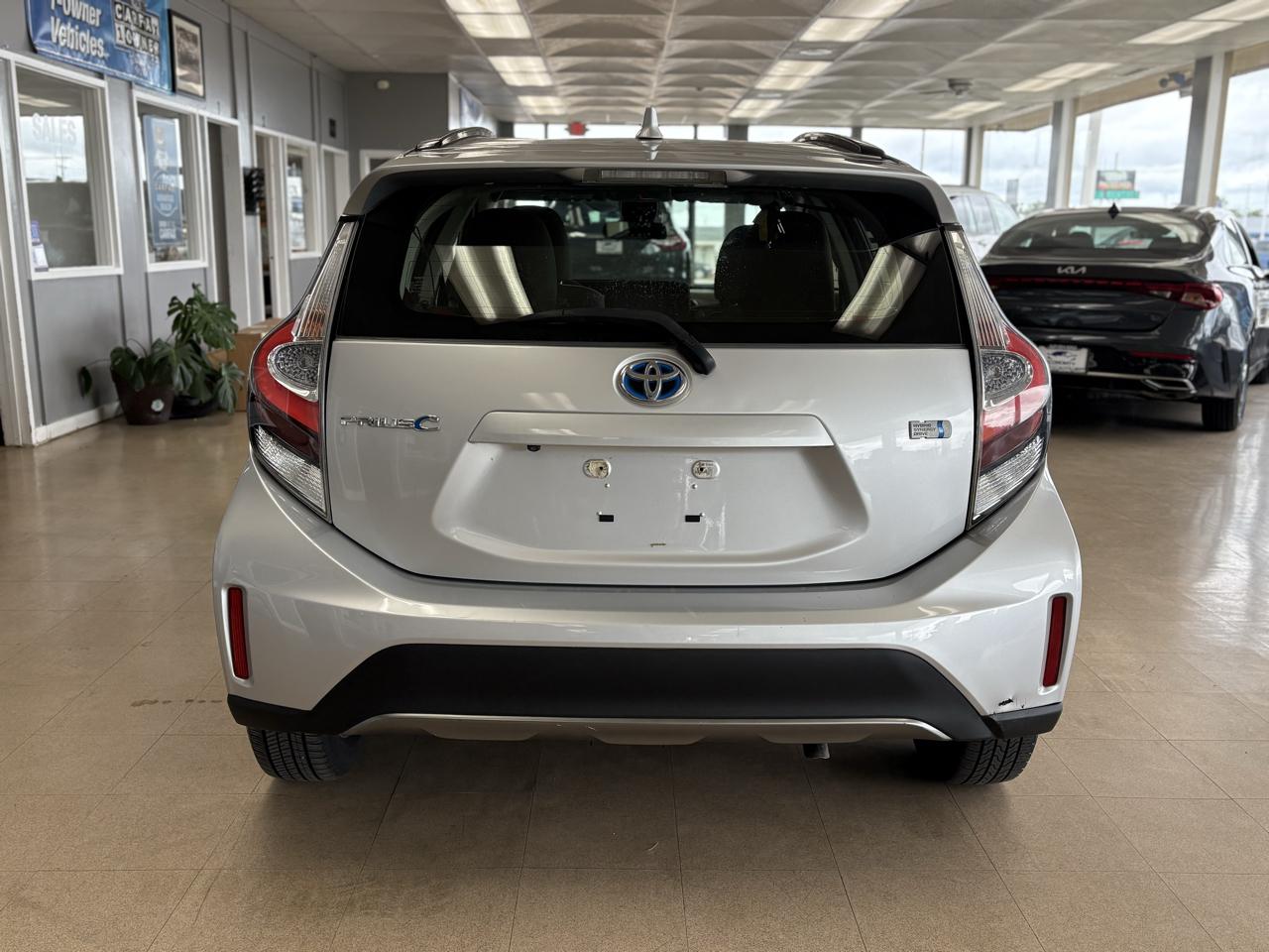 Toyota Prius c One (Natl) 2018