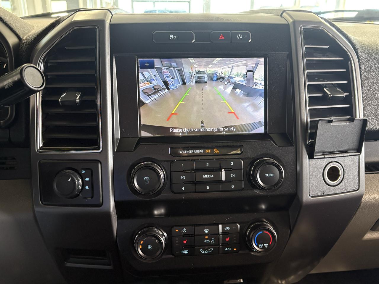 Ford F-150 XL 4WD SuperCab 6.5' Box 2019