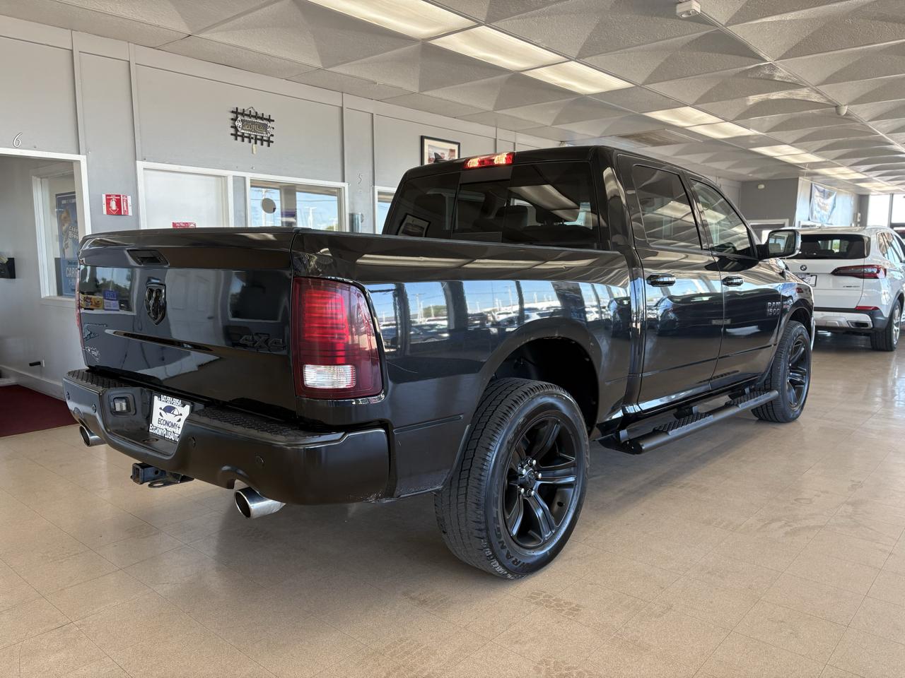 RAM 1500 Sport 4x4 Crew Cab 5'7" Box *Ltd Avail* 2018