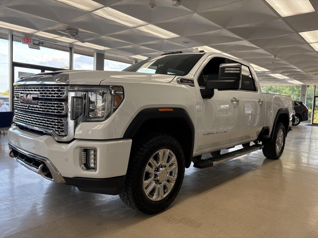 GMC Sierra 2500HD 4WD Crew Cab 159" Denali 2020