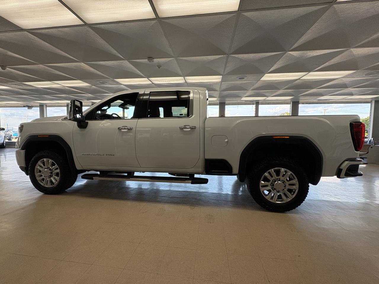 GMC Sierra 2500HD 4WD Crew Cab 159" Denali 2020