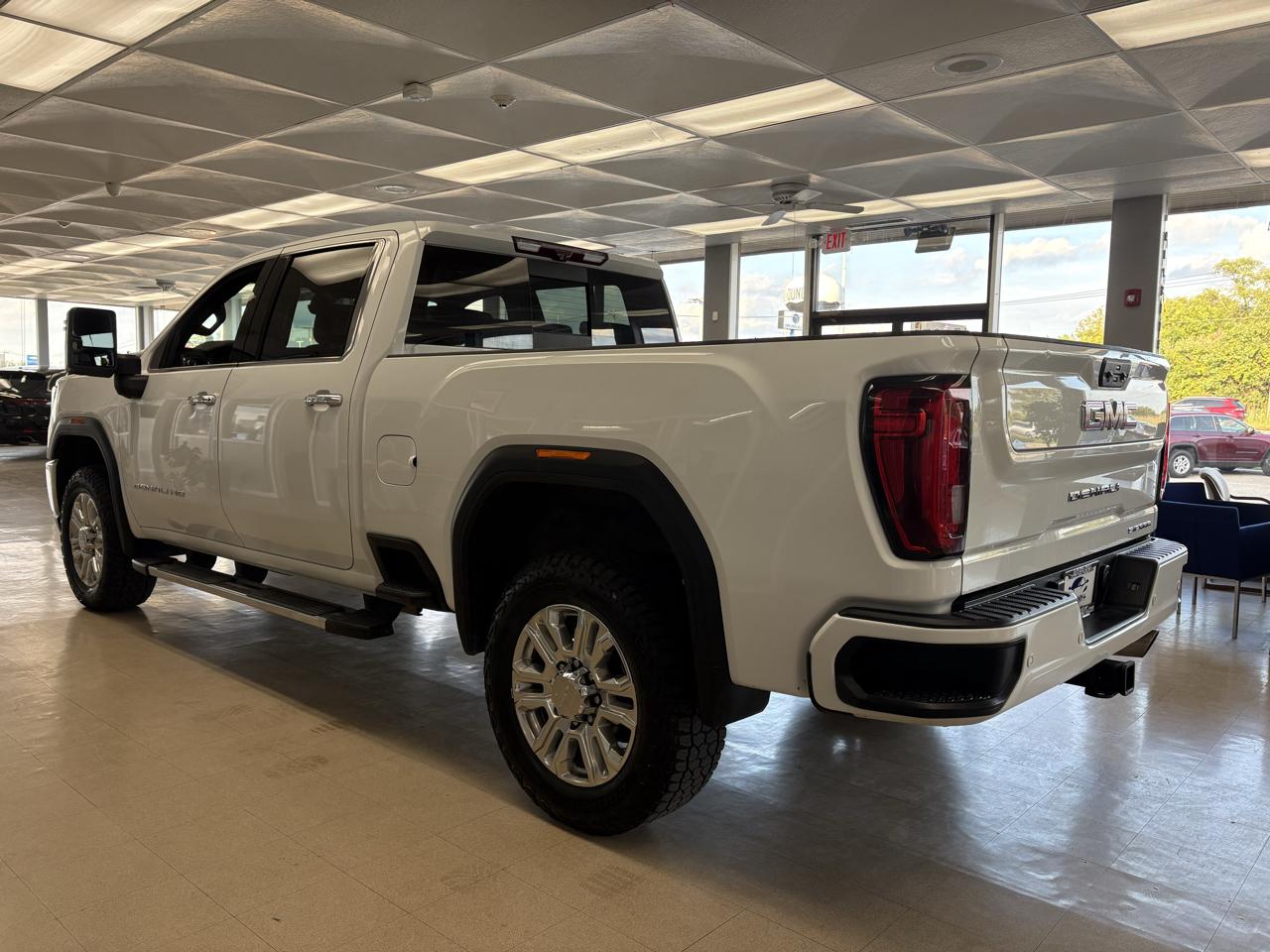 GMC Sierra 2500HD 4WD Crew Cab 159" Denali 2020