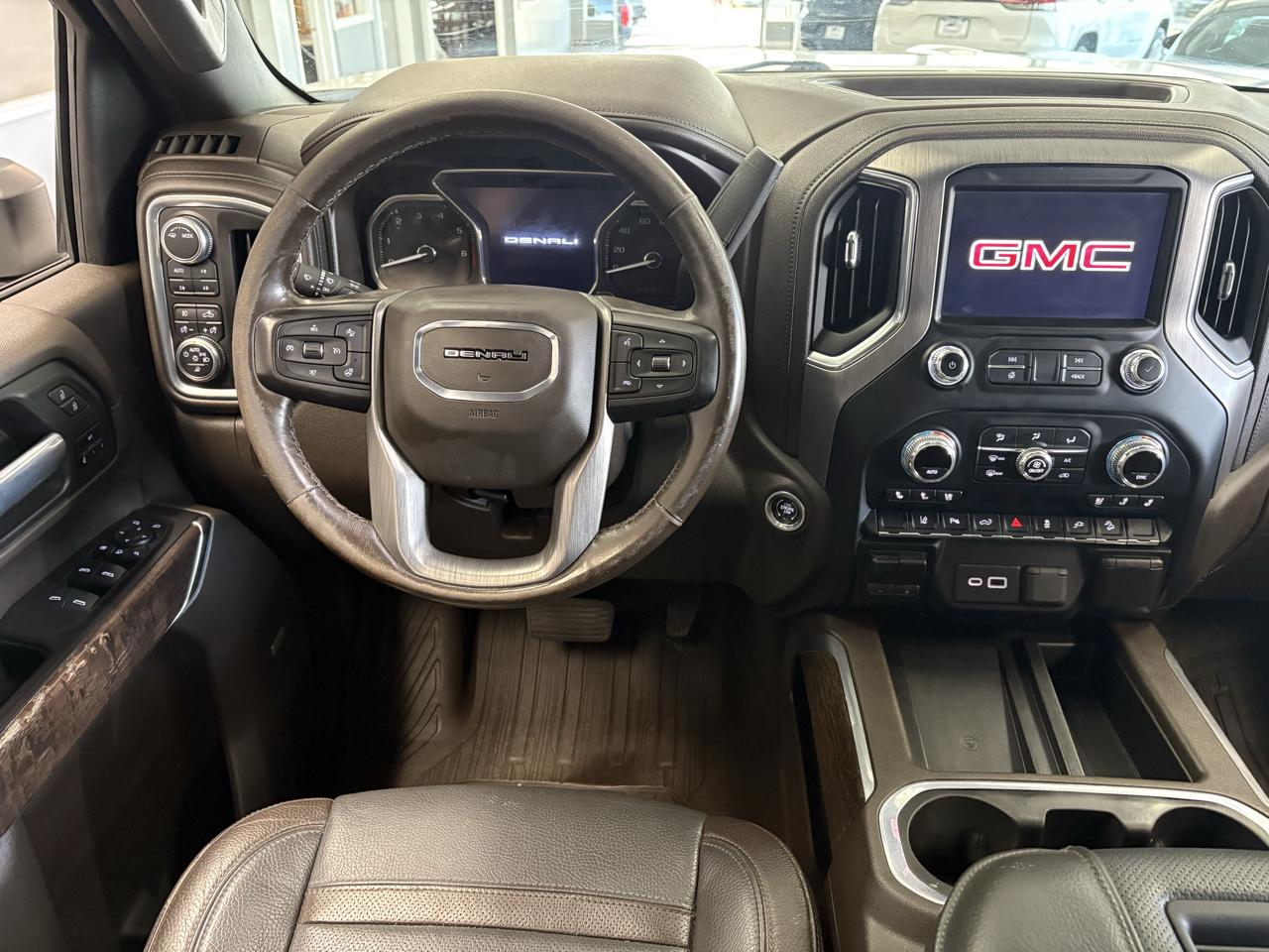 GMC Sierra 2500HD 4WD Crew Cab 159" Denali 2020