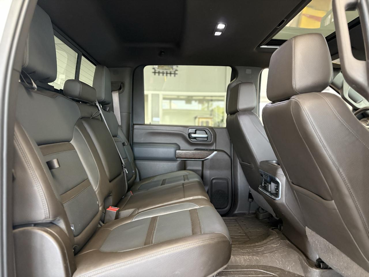 GMC Sierra 2500HD 4WD Crew Cab 159" Denali 2020