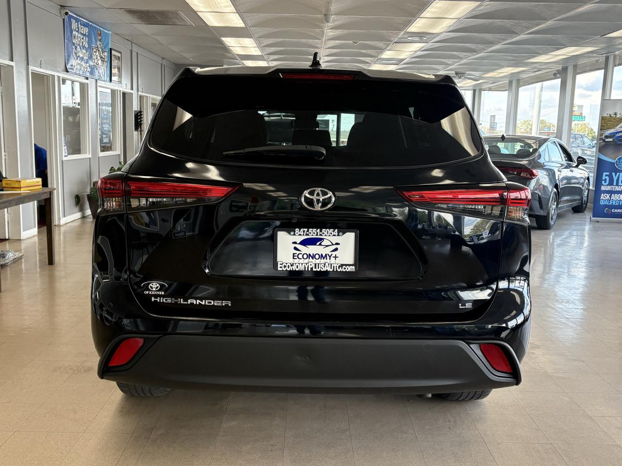 Toyota Highlander LE FWD (Natl) 2020