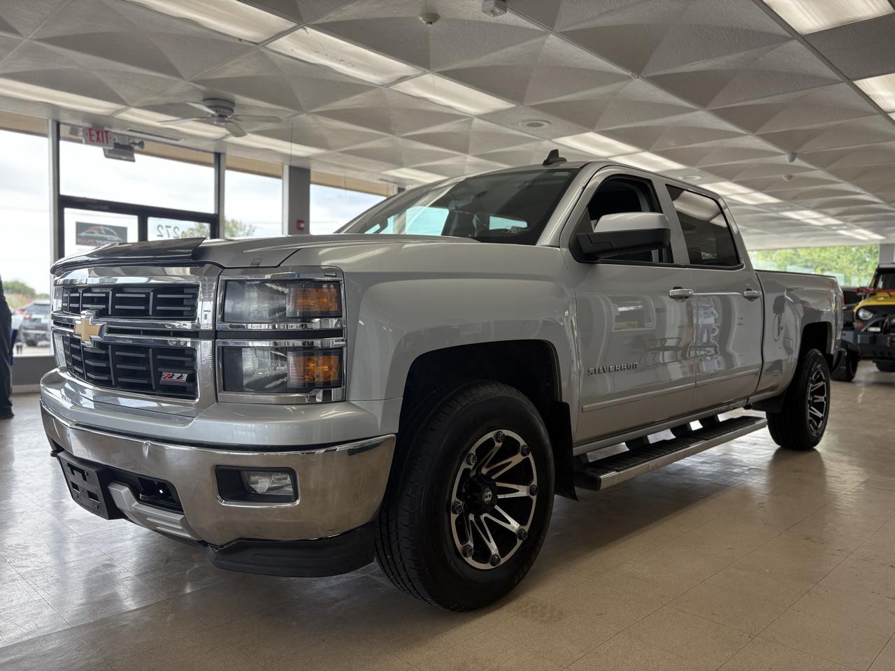 Chevrolet Silverado 1500 4WD Crew Cab 153.0" LT w/2LT 2015