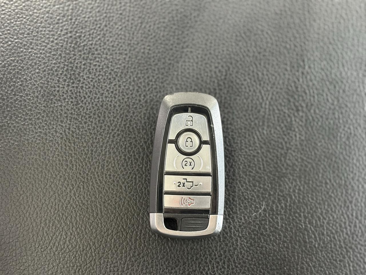 Ford F-150 XL 4WD SuperCrew 5.5' Box 2019