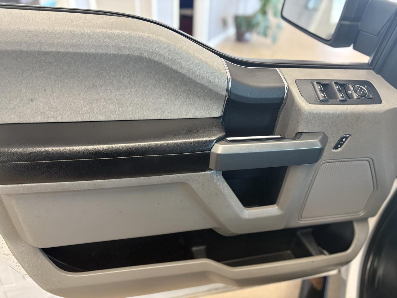 Ford F-150 XL 4WD SuperCrew 5.5' Box 2018