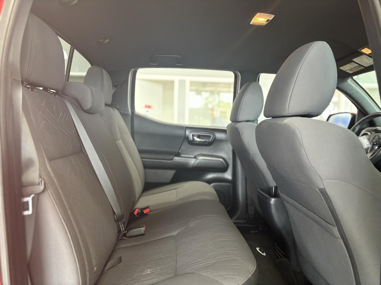 Toyota Tacoma SR5 Double Cab 6' Bed V6 4x4 AT (Natl) 2018