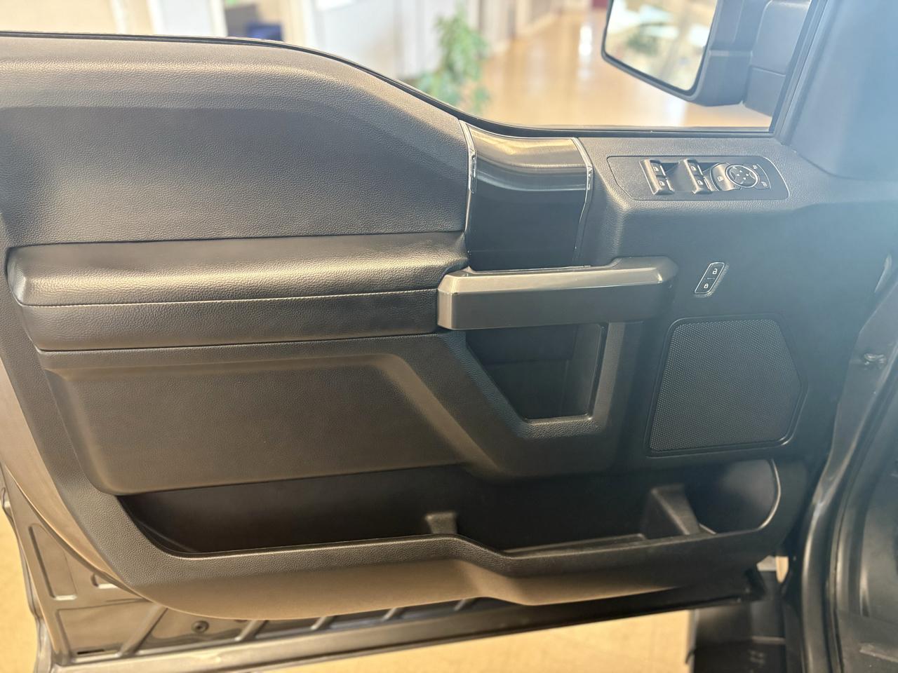Ford F-150 XL 4WD SuperCrew 5.5' Box 2018