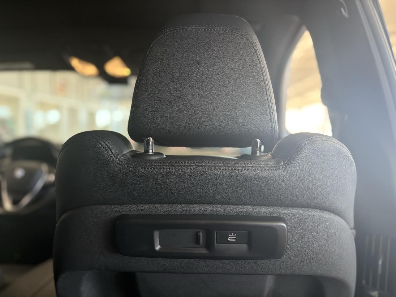 BMW X5 xDrive40i Sports Activity Vehicle 2020