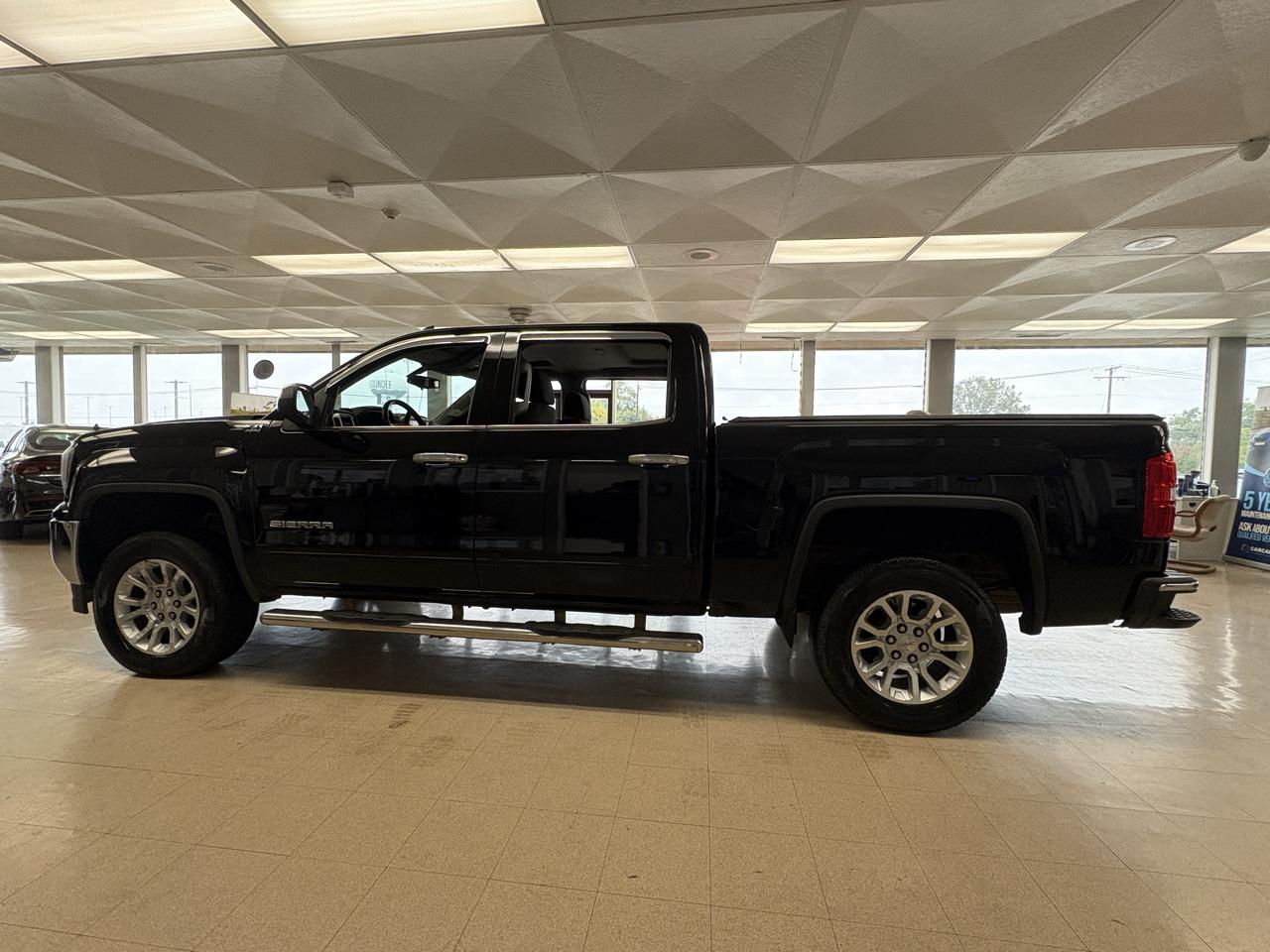 GMC Sierra 1500 4WD Crew Cab 143.5" SLE 2016