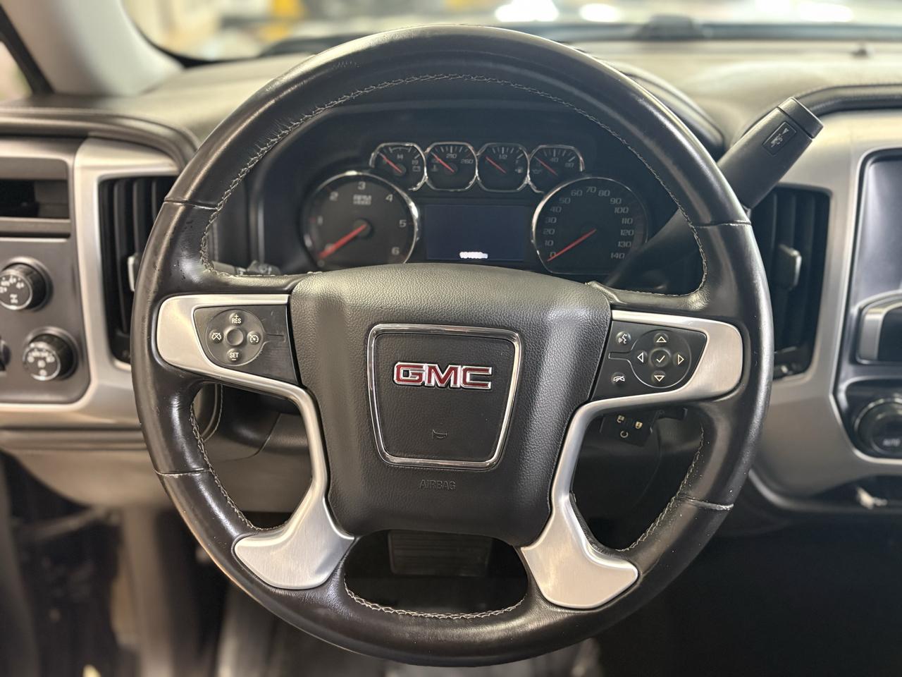 GMC Sierra 1500 4WD Crew Cab 143.5" SLE 2016