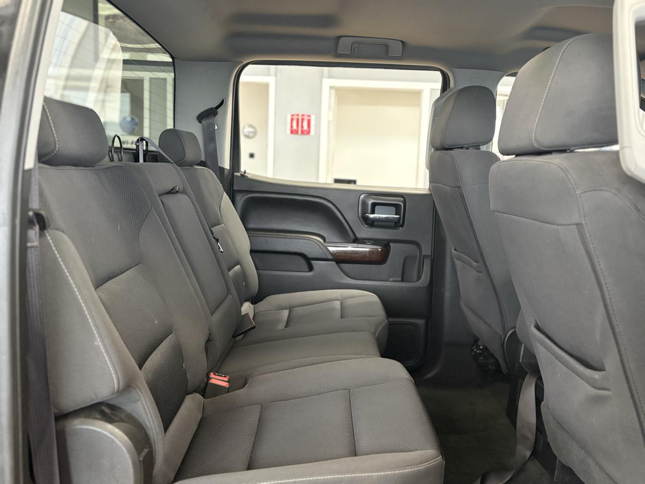 GMC Sierra 1500 4WD Crew Cab 143.5" SLE 2016