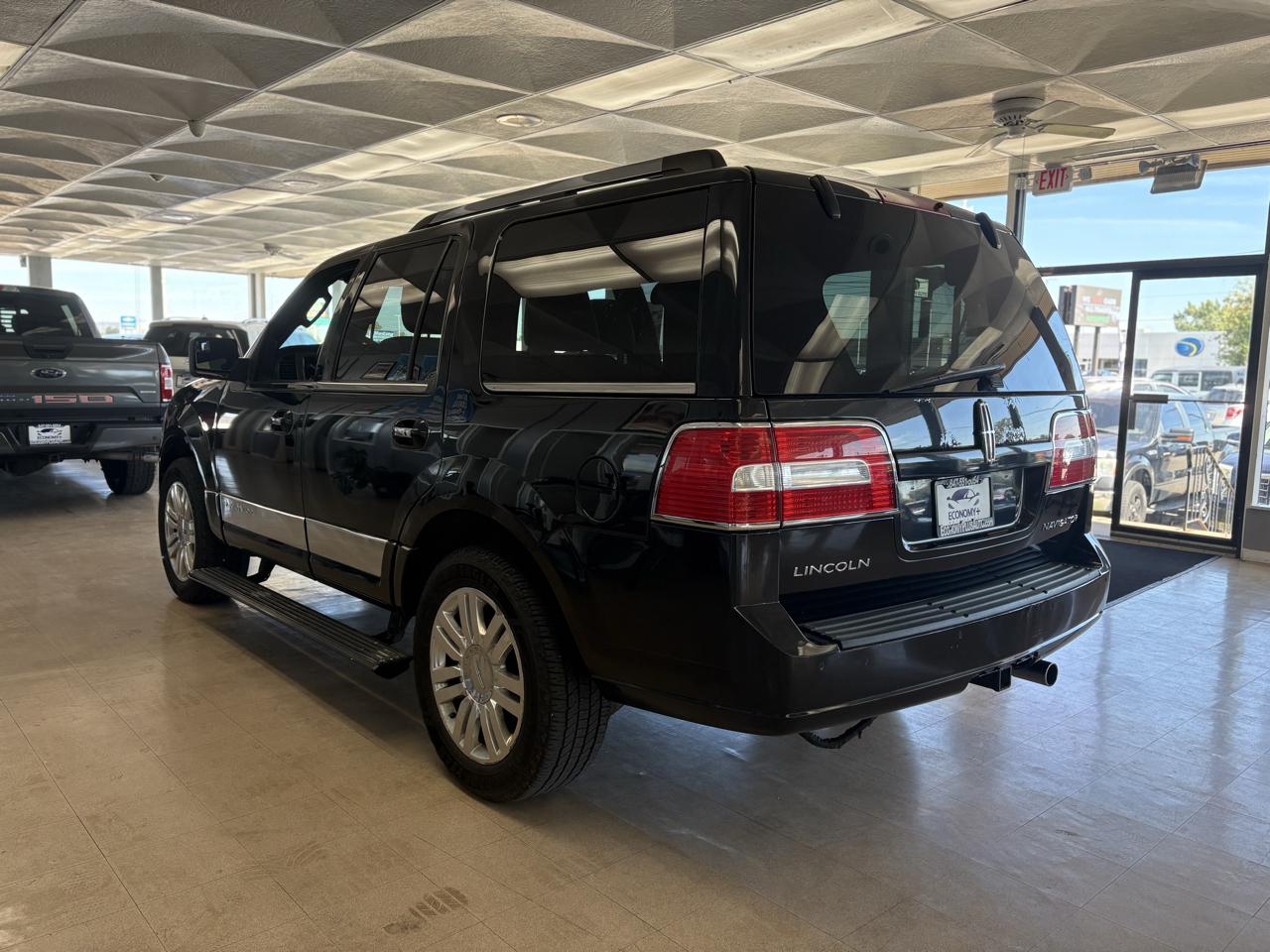 Lincoln Navigator 4WD 4dr 2012