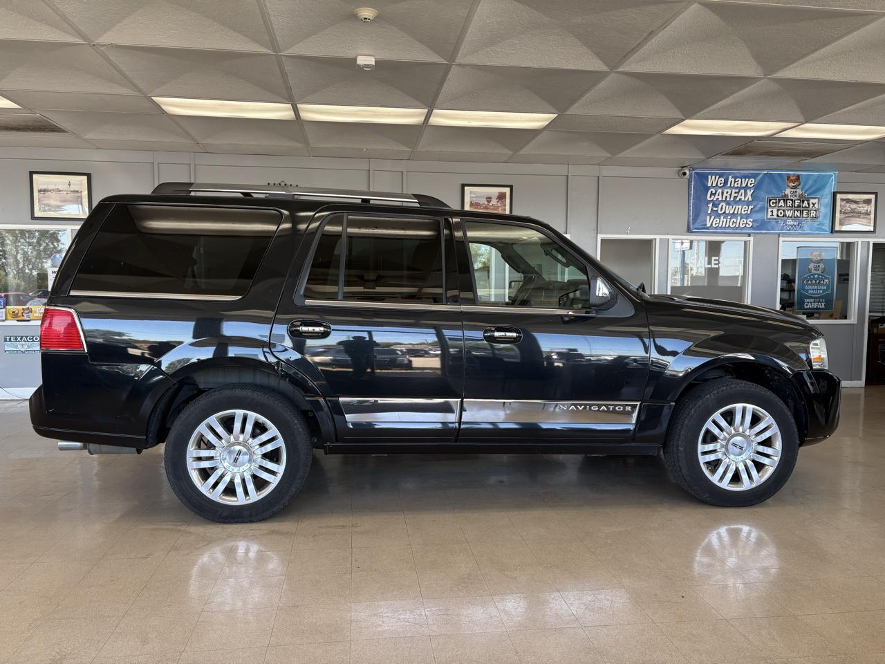 Lincoln Navigator 4WD 4dr 2012