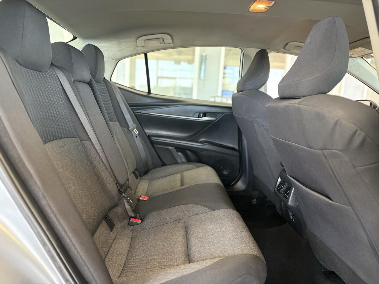 Toyota Camry XLE (Natl) 2025