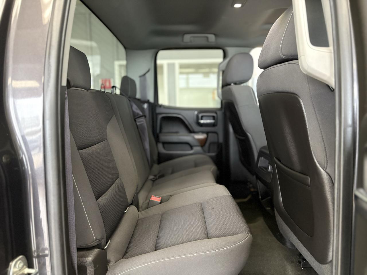 GMC Sierra 1500 4WD Double Cab 143.5" SLE 2015