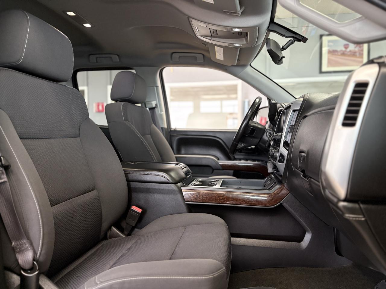 GMC Sierra 1500 4WD Double Cab 143.5" SLE 2015