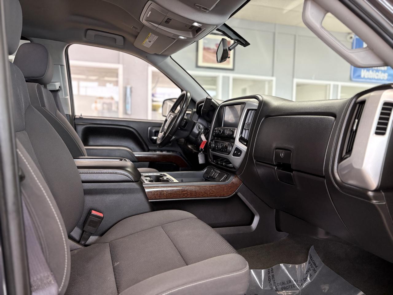 GMC Sierra 1500 4WD Double Cab 143.5" SLE 2015