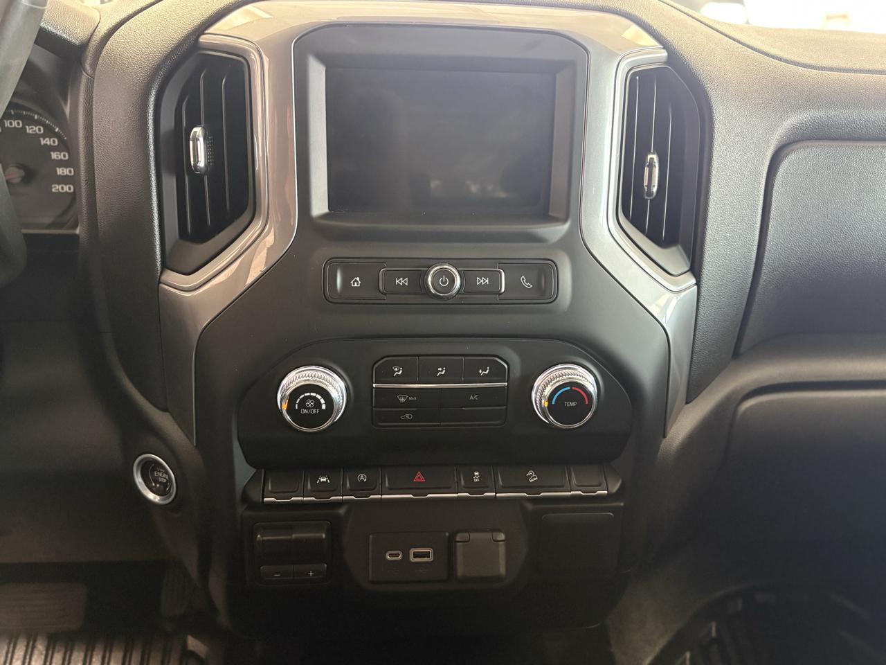 GMC Sierra 1500 4WD Double Cab 147" Pro 2023