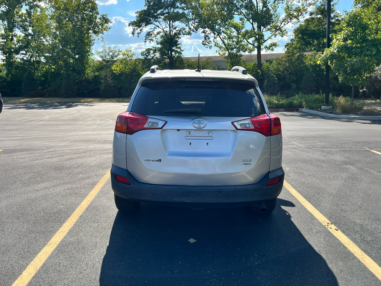 Toyota RAV4 XLE AWD 2015 Toyota RAV4 XLE AWD 2015