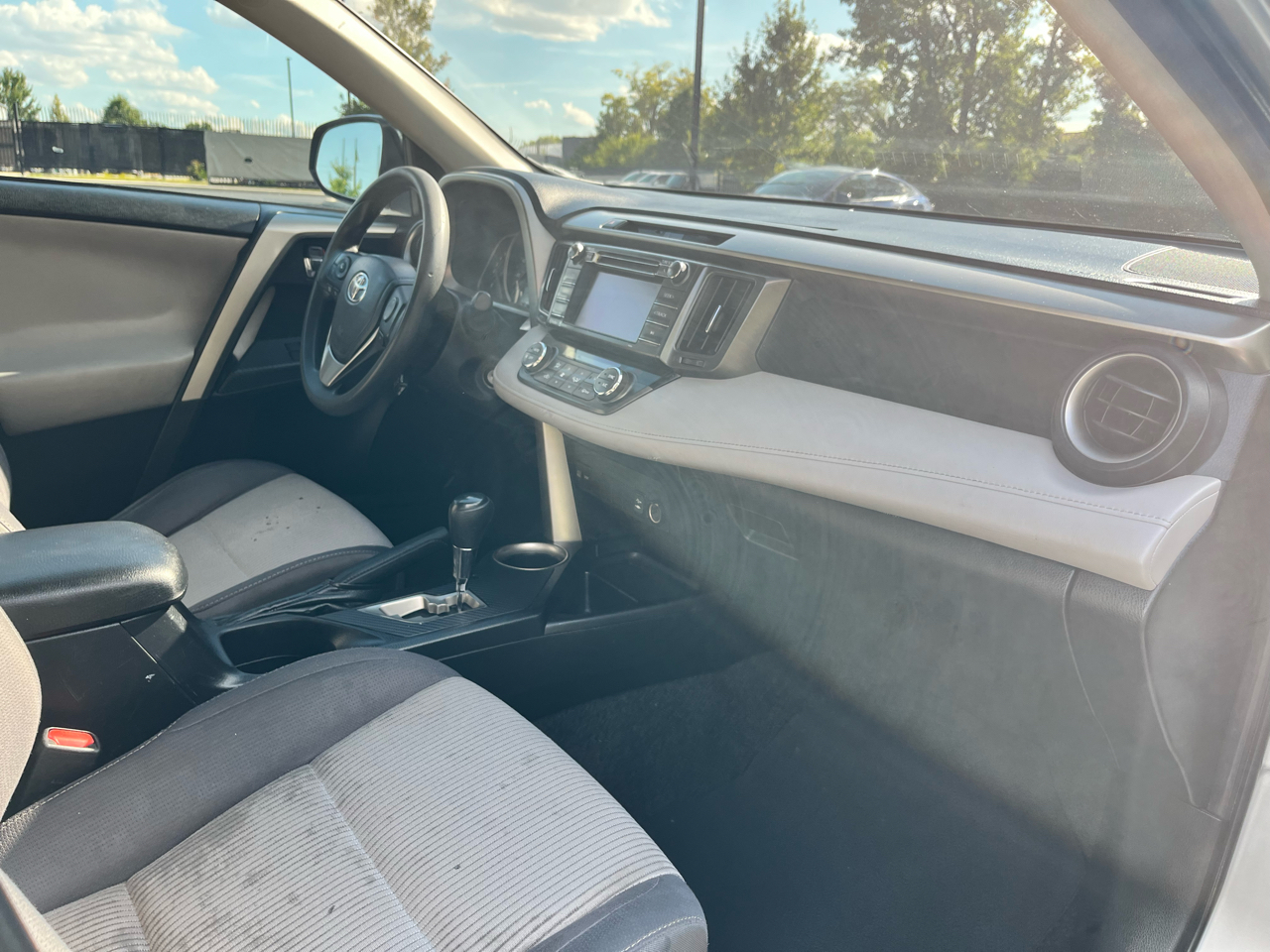 Toyota RAV4 XLE AWD 2015 Toyota RAV4 XLE AWD 2015
