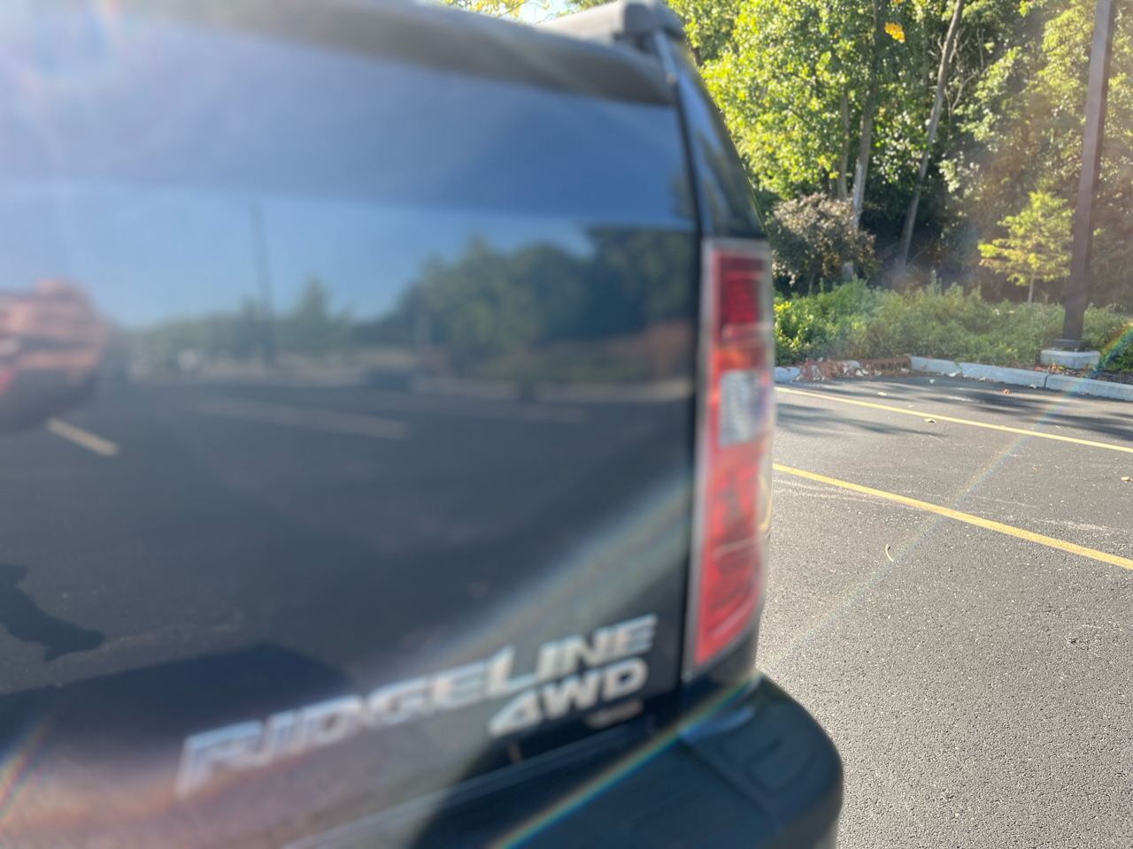 Honda Ridgeline RTL w/ Navigation 2011 Honda Ridgeline RTL w/ Navigation 2011
