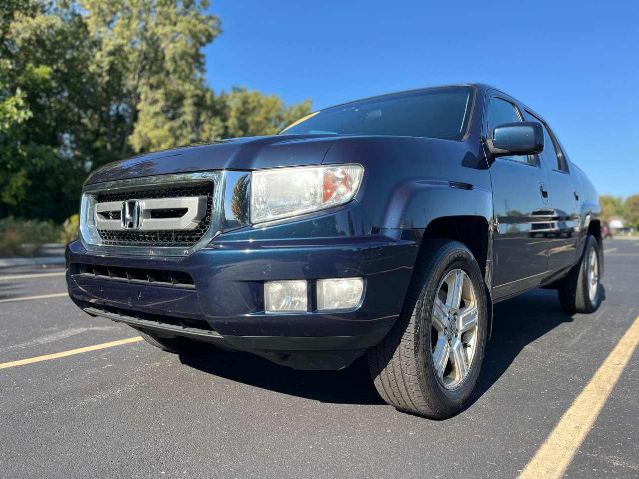 Honda Ridgeline RTL w/ Navigation 2011 Honda Ridgeline RTL w/ Navigation 2011