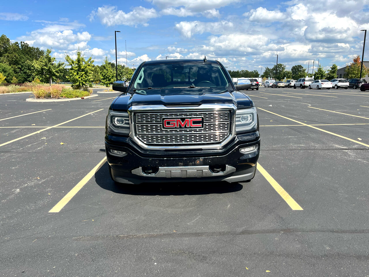 GMC Sierra 1500 Denali Crew Cab Long Box 4WD 2016 GMC Sierra 1500 Denali Crew Cab Long Box 4WD 2016