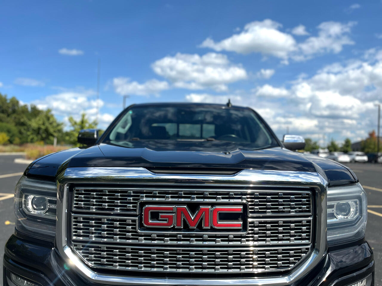 GMC Sierra 1500 Denali Crew Cab Long Box 4WD 2016 GMC Sierra 1500 Denali Crew Cab Long Box 4WD 2016