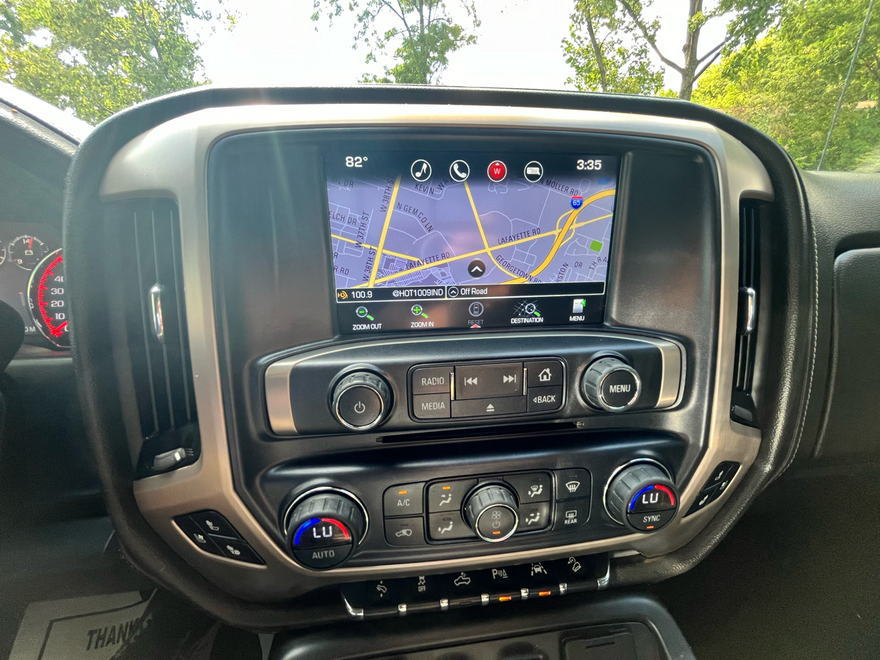 GMC Sierra 1500 Denali Crew Cab Long Box 4WD 2016 GMC Sierra 1500 Denali Crew Cab Long Box 4WD 2016