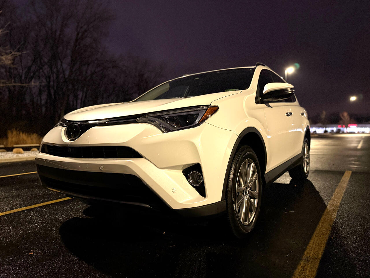 Toyota RAV4 Limited AWD 2017
