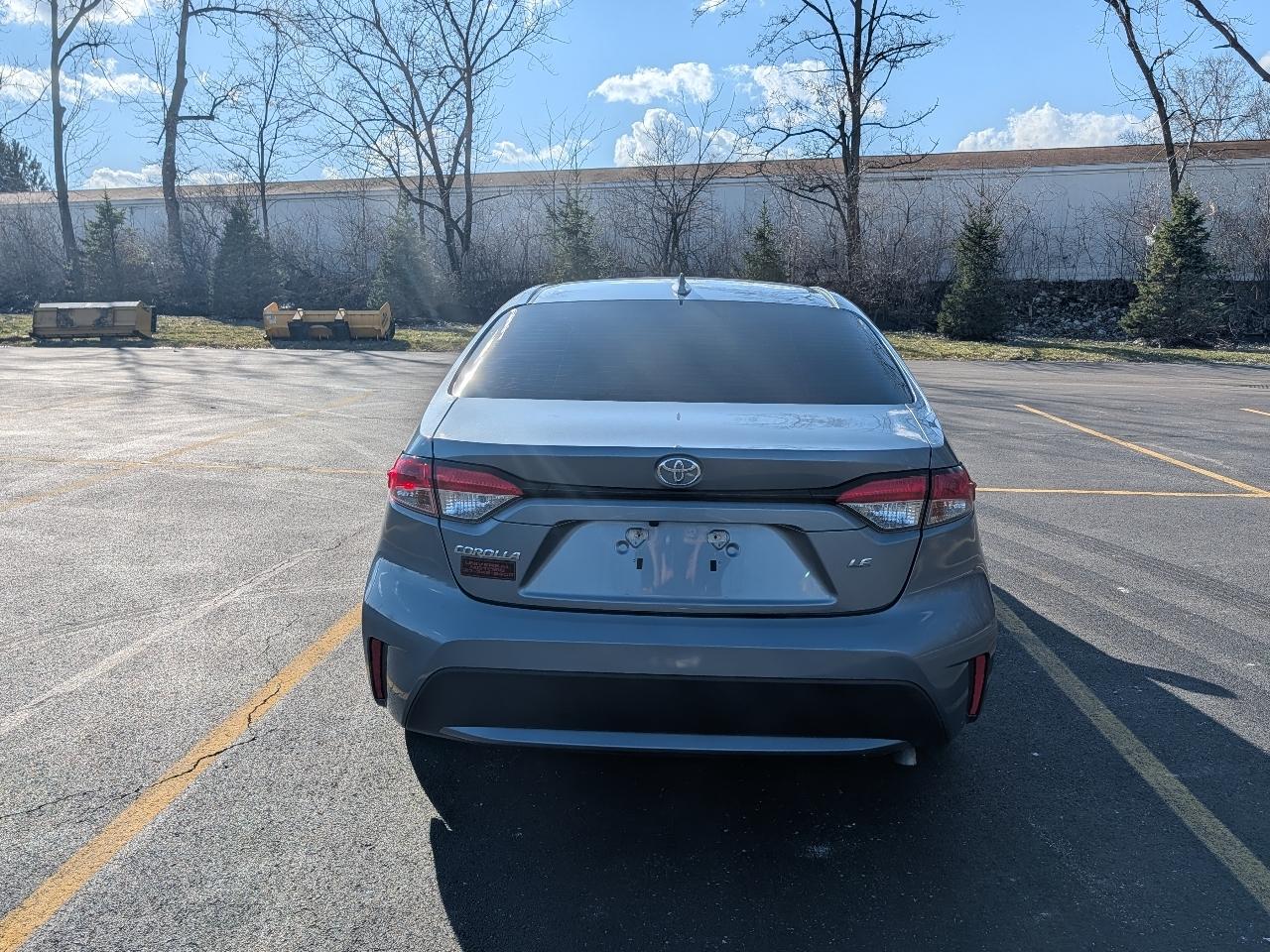 Toyota Corolla LE 2021