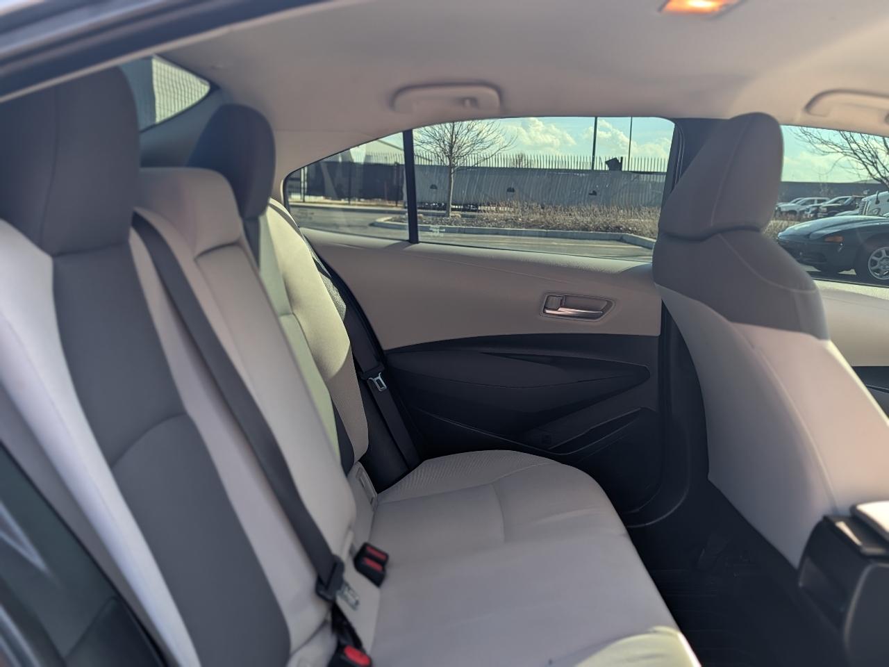 Toyota Corolla LE 2021