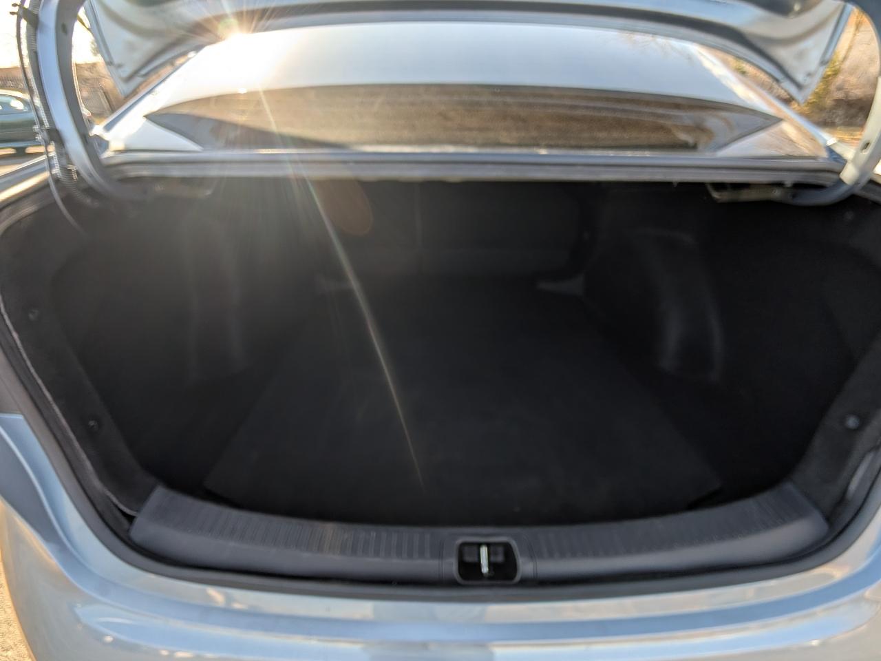 Toyota Corolla LE 2021