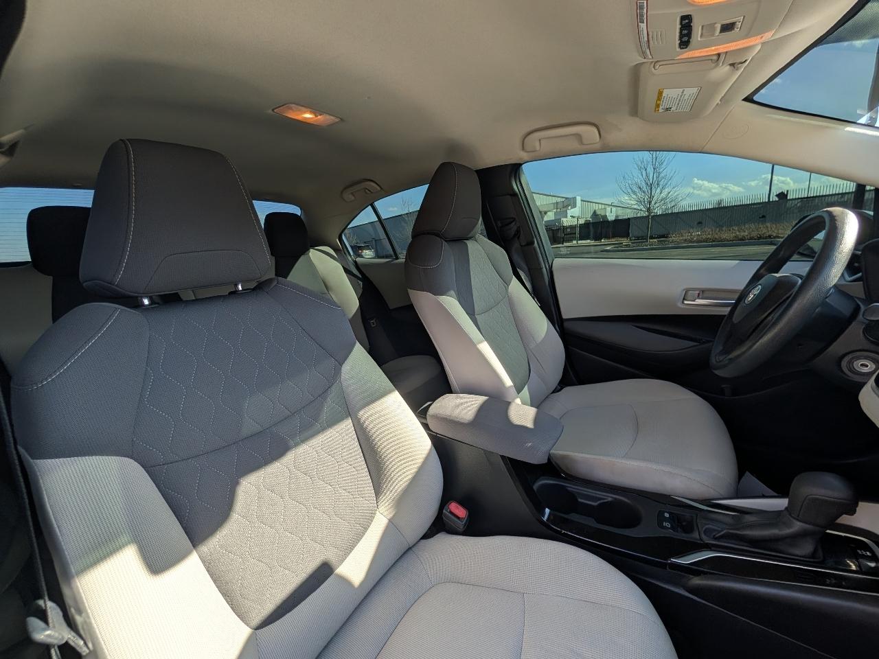 Toyota Corolla LE 2021