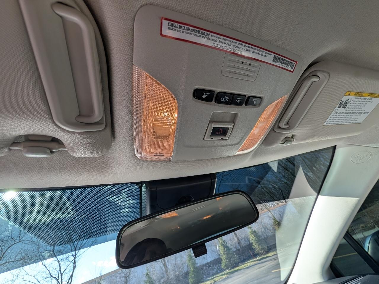 Toyota Corolla LE 2021