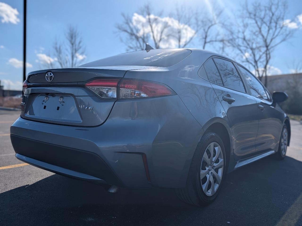 Toyota Corolla LE 2021