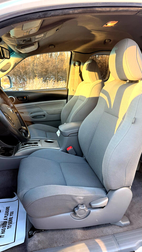 Toyota Tacoma Access Cab V6 4WD 2010