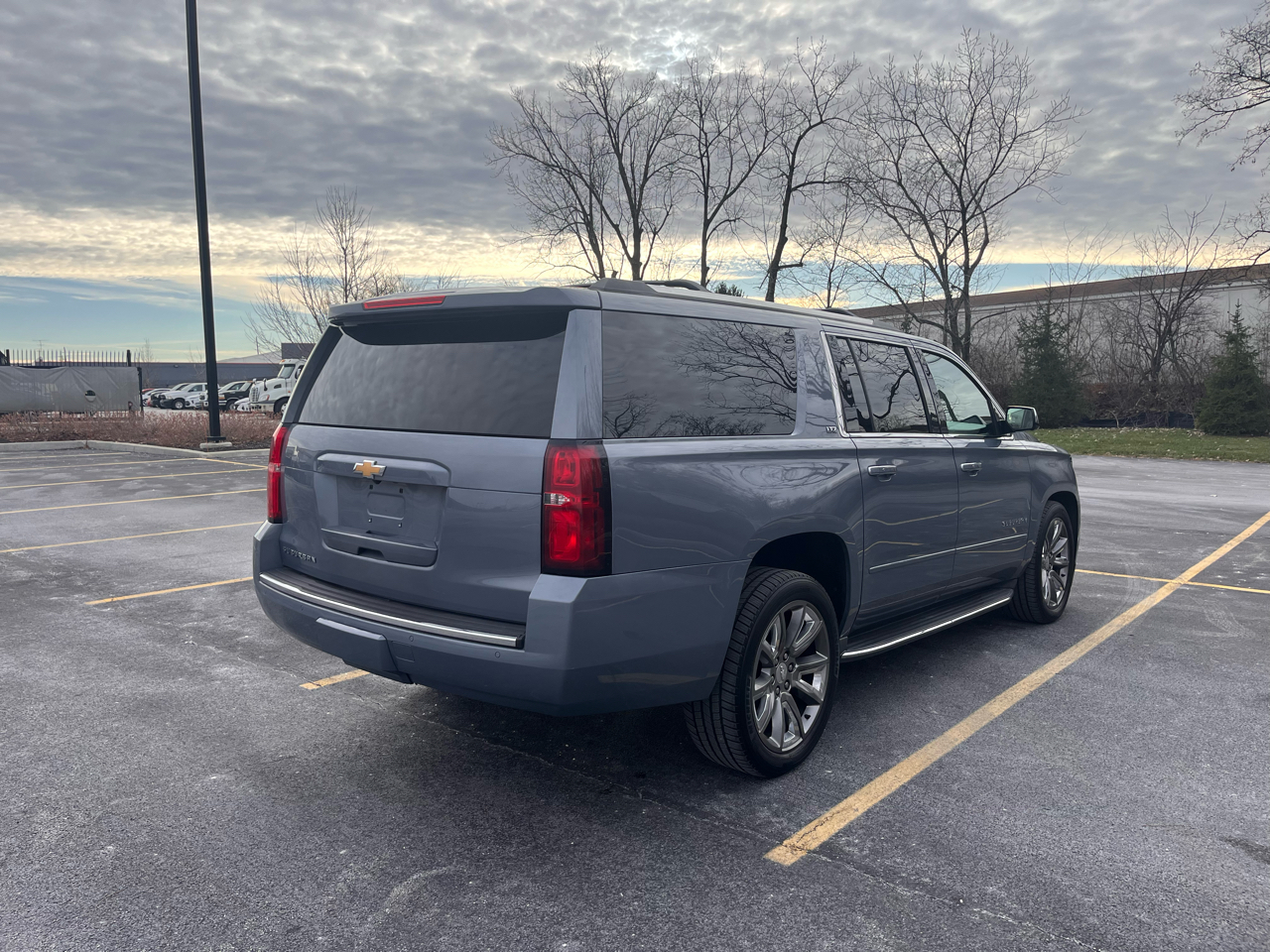 Chevrolet Suburban LTZ 4WD 2016