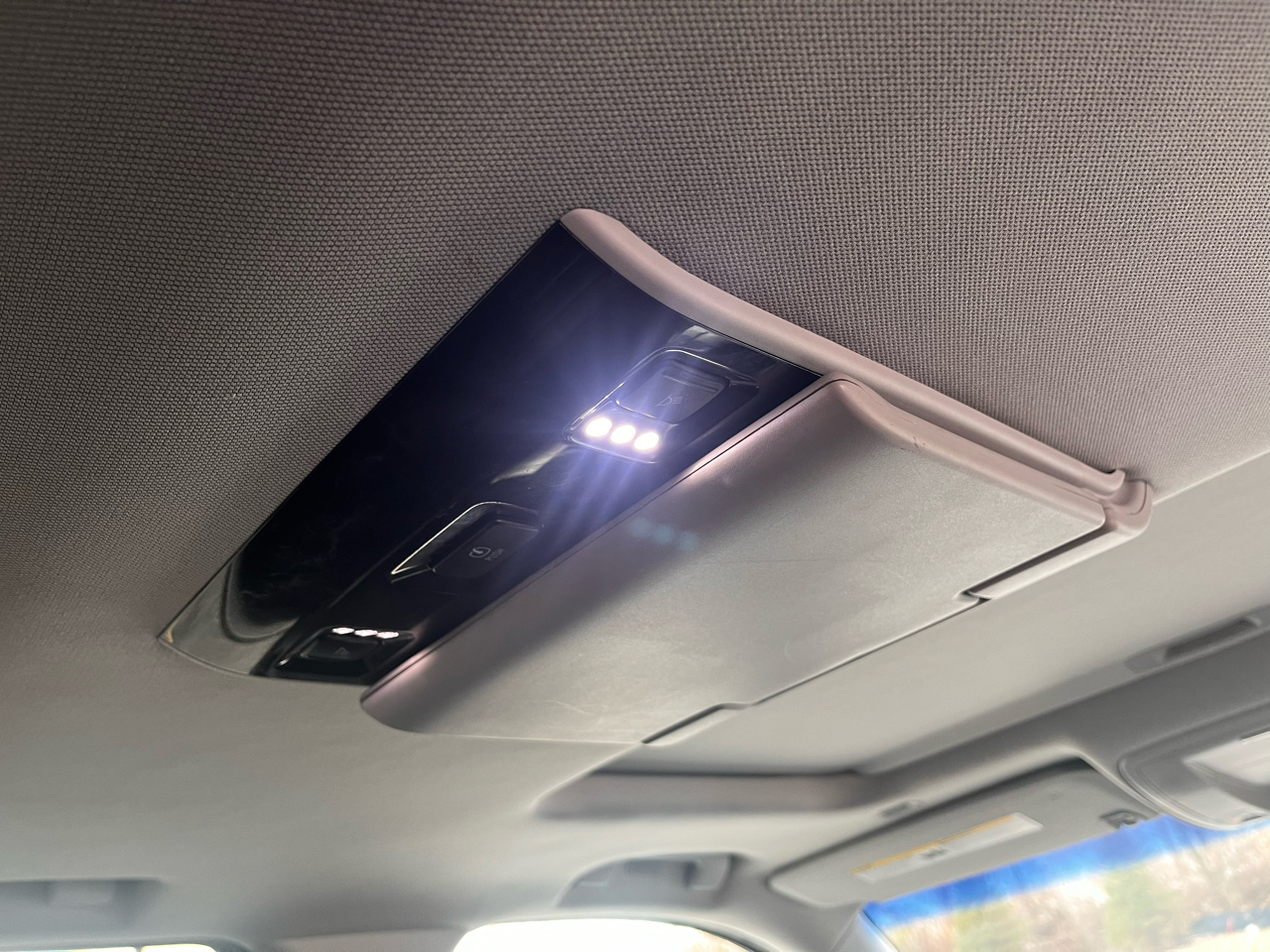 Chevrolet Suburban LTZ 4WD 2016