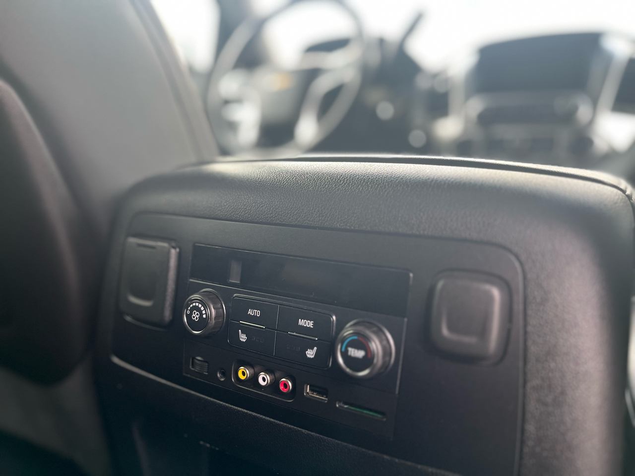 Chevrolet Suburban LTZ 4WD 2016