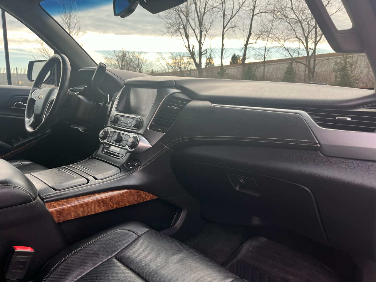 Chevrolet Suburban LTZ 4WD 2016