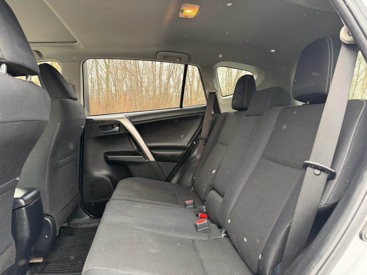 Toyota RAV4 XLE FWD 2018