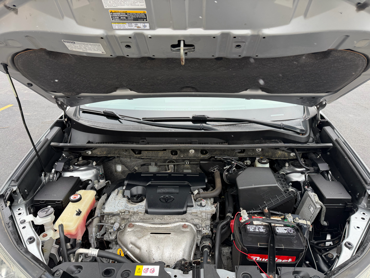 Toyota RAV4 XLE FWD 2018