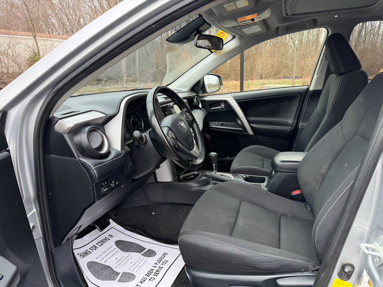 Toyota RAV4 XLE FWD 2018