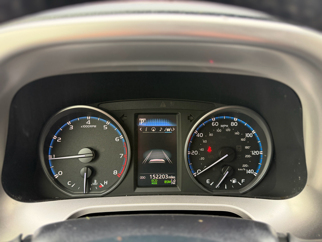 Toyota RAV4 XLE FWD 2018